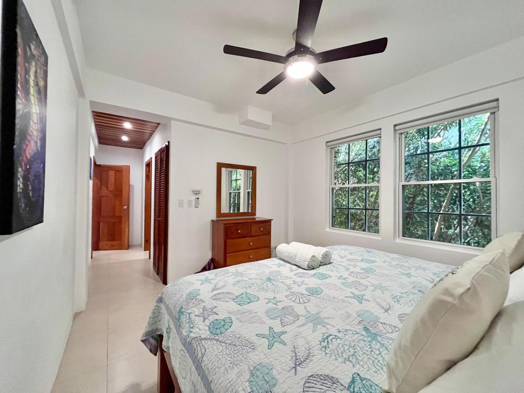 VeLento Beach Level #9 Caye Caulker Buitenkant foto